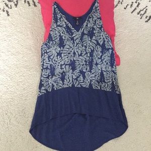 Sleeveles palm print tunic